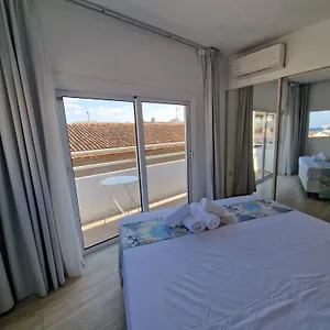https://kitieos-central-apts-261.larnacahotels.org